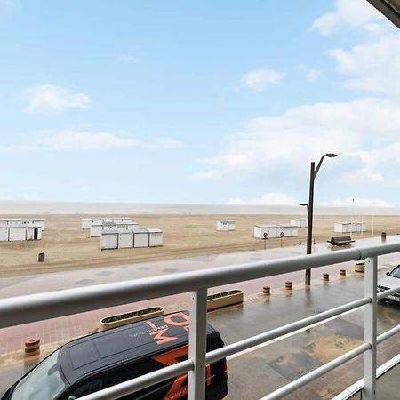 Huswell - Apartment With Frontal Sea View In Knokke Exteriör bild