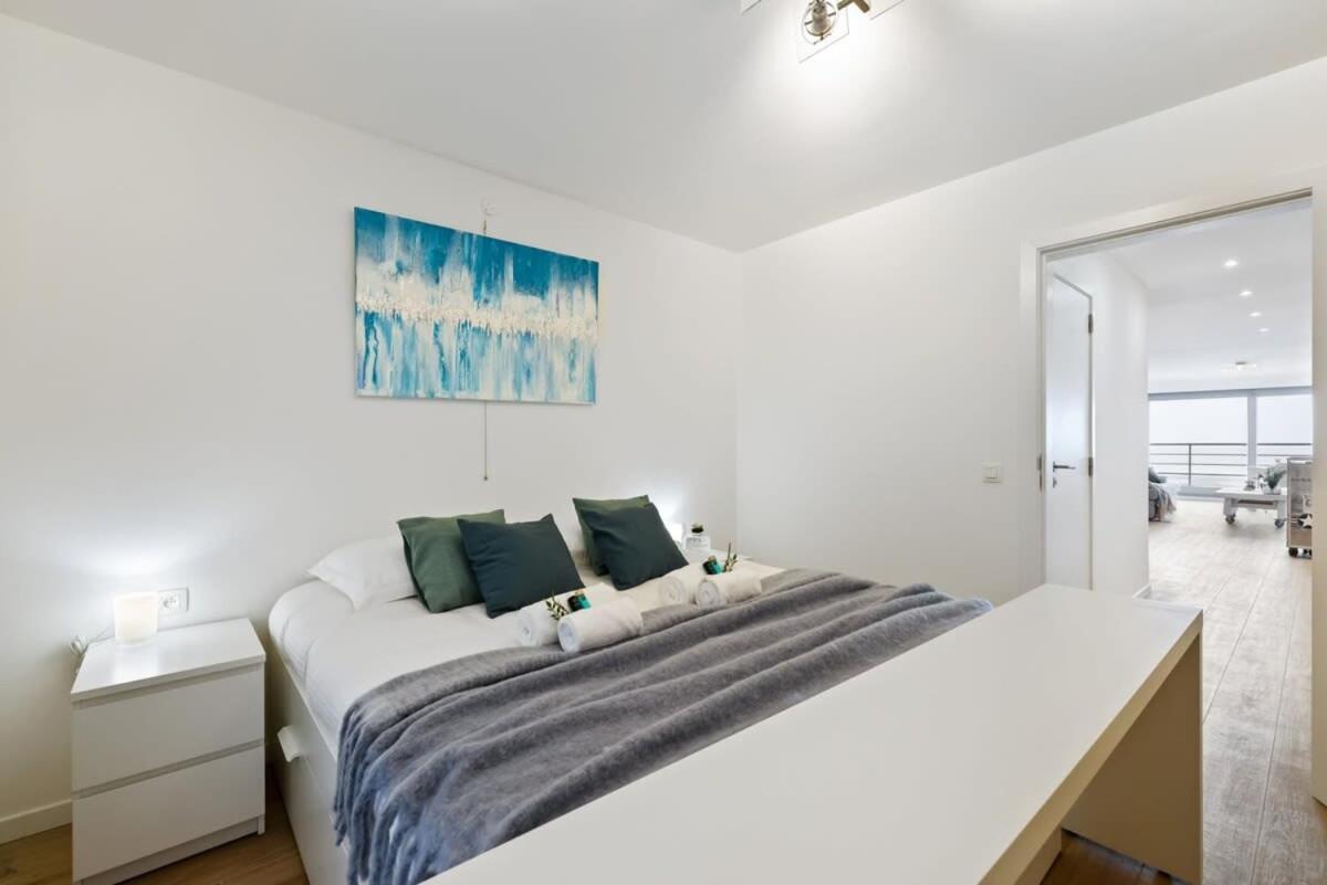 Huswell - Apartment With Frontal Sea View In Knokke Exteriör bild